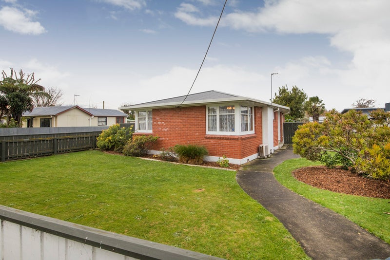 123 Maxwells Line, Awapuni, Palmerston North - Carousel 2