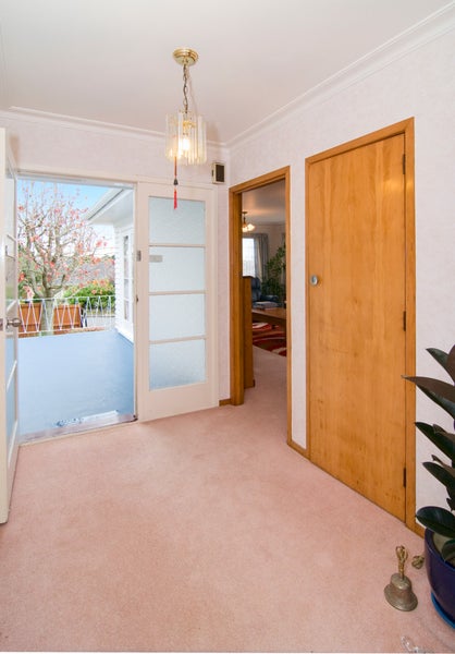 1A Haughey Avenue, Three Kings, Auckland - Carousel 23