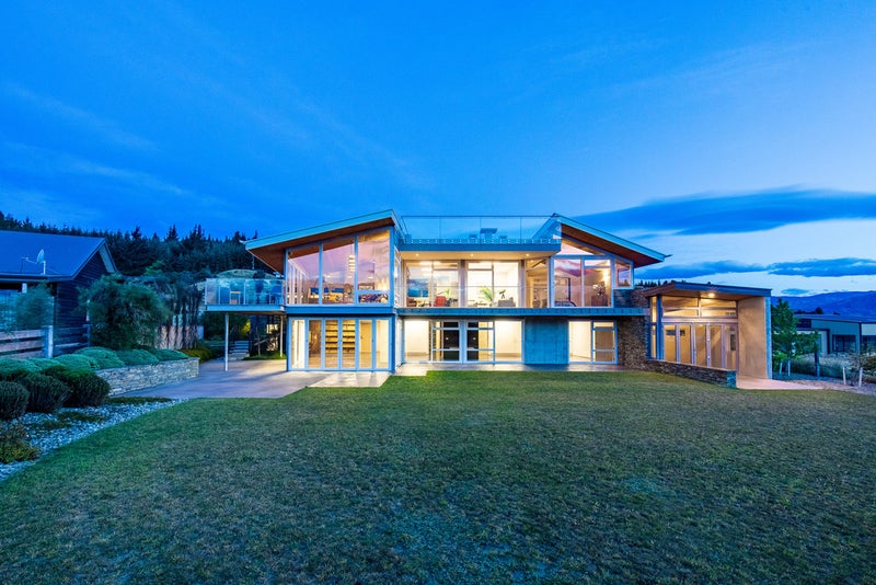 41 Forest Heights, Wānaka - Carousel 1