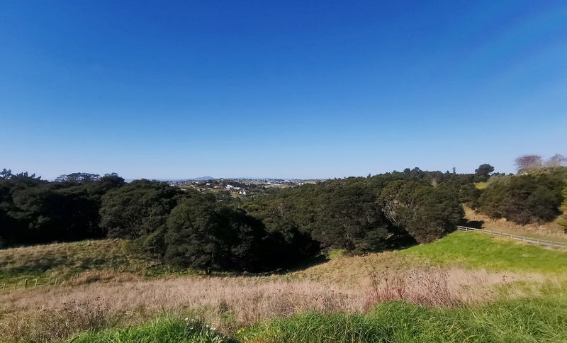 239 Lonely Track Road, Albany Heights, Auckland - Carousel 2