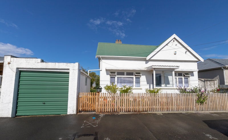 38 Moreau Street, Saint Kilda, Dunedin - Carousel 1