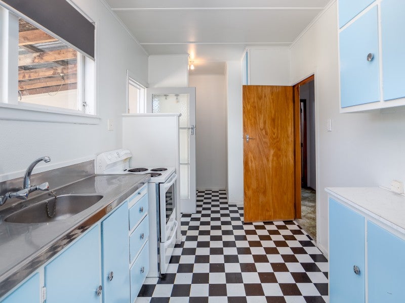 28 Wavell Crescent, Lansdowne, Masterton - Carousel 2