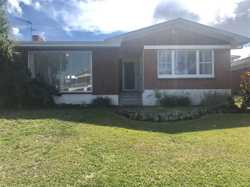 42 Ramsey Street, Papatoetoe, Auckland - Carousel 1
