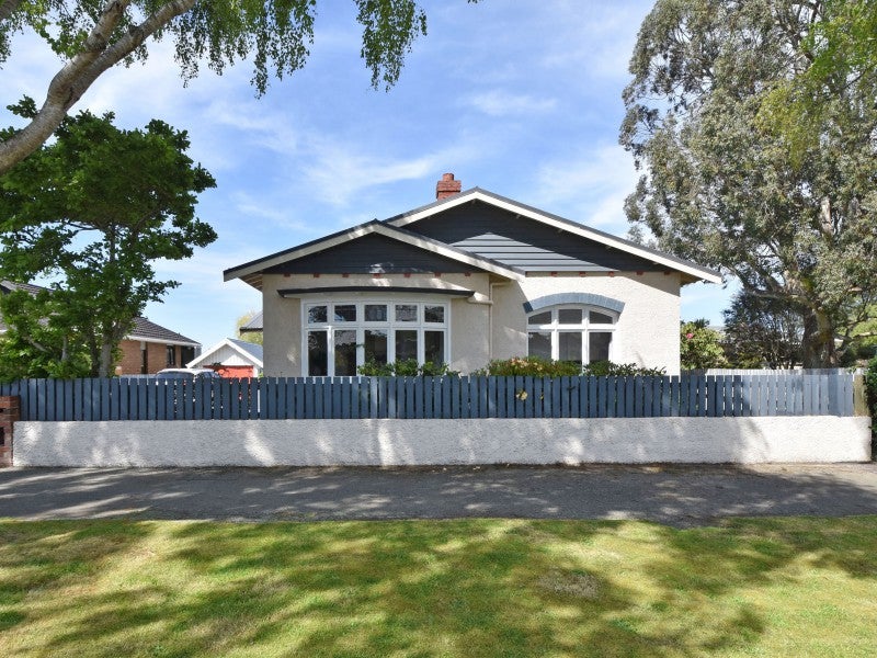 27 Newcastle Street, Windsor, Invercargill - Carousel 1