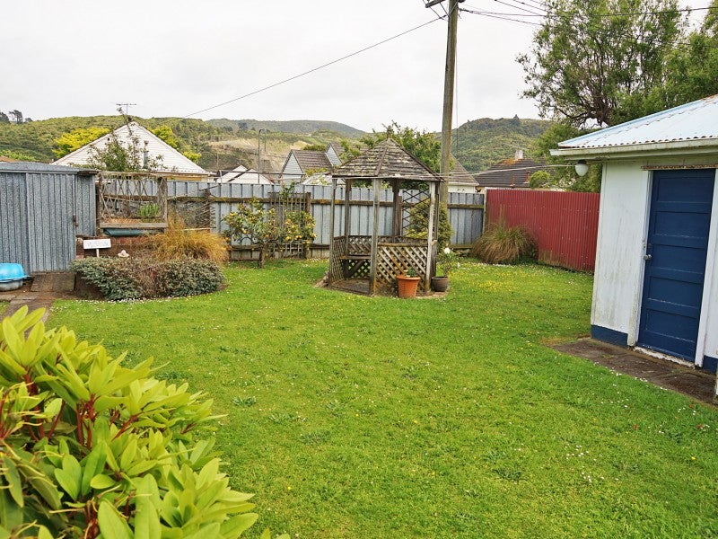 1269 High Street, Taita, Lower Hutt - Carousel 6