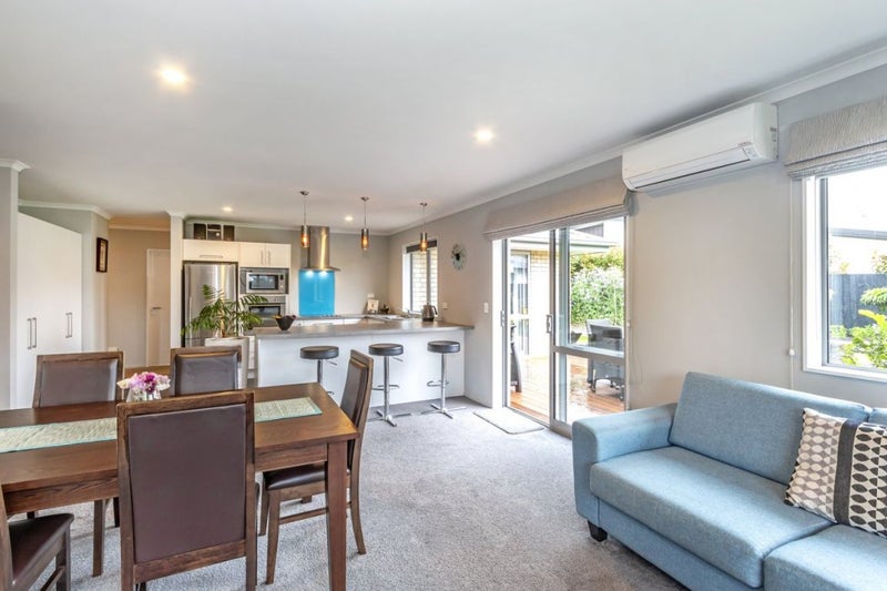 16 Kohunga Crescent, Bottle Lake, Christchurch - Carousel 2