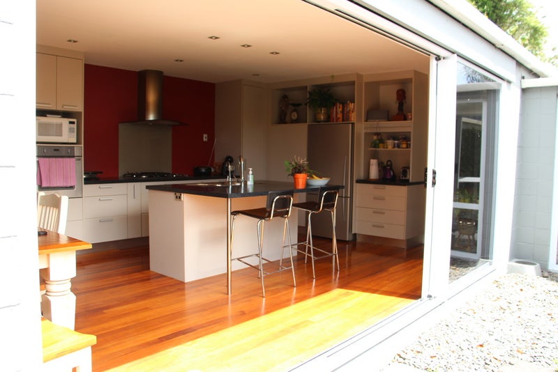 10 Doralto Road, Frankleigh Park, New Plymouth - Carousel 2