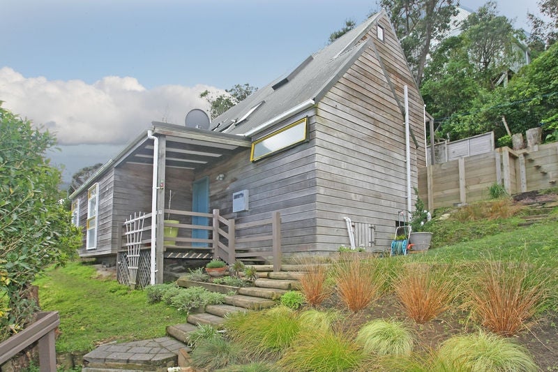 3/8 Elphinstone Avenue, Strathmore Park, Wellington - Carousel 1