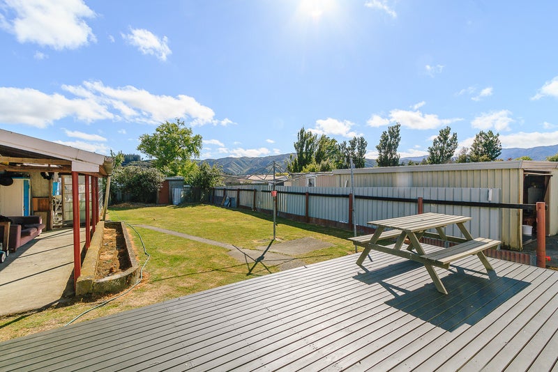 144 Wainuiomata Road, Wainuiomata, Lower Hutt - Carousel 16