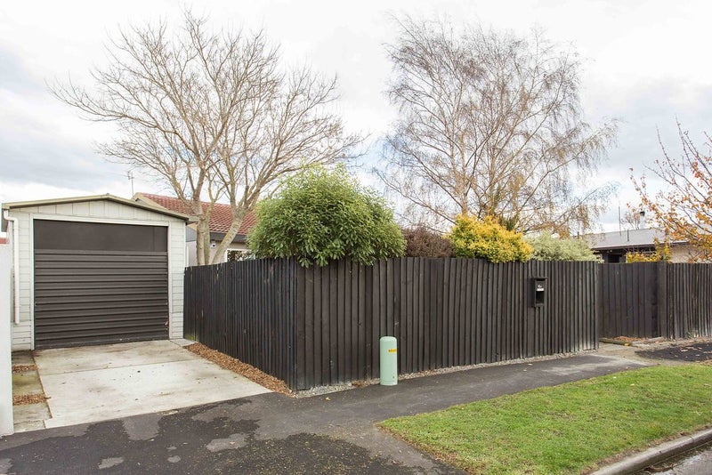 6A Hersham Place, Bromley, Christchurch - Carousel 13