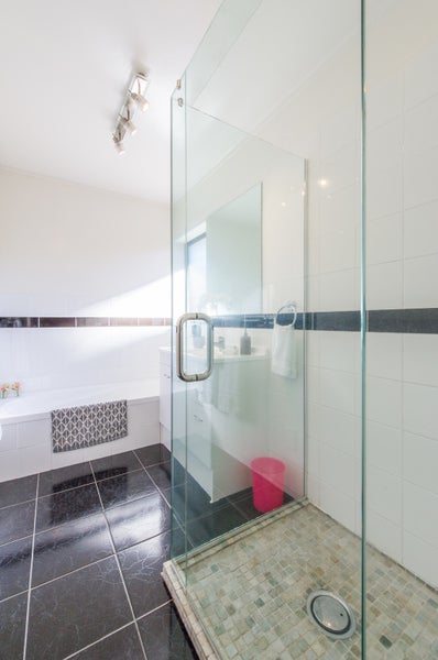 1/11 Golfland Drive, Golflands, Auckland - Carousel 26