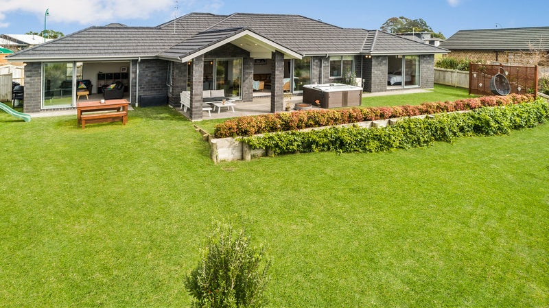 31 Pamela Christine Road, Patumahoe, Pukekohe - Carousel 1