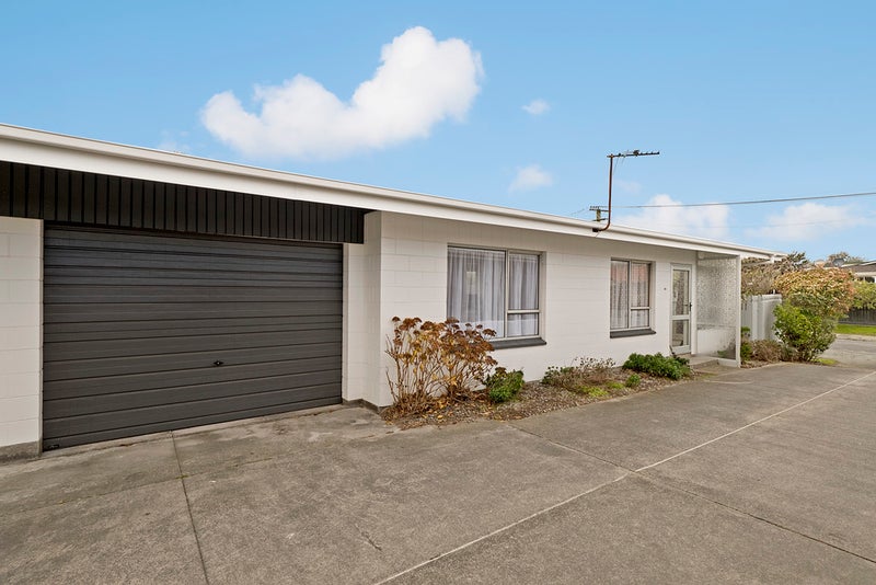 1/16 Mountbatten Street, New Brighton, Christchurch - Carousel 1