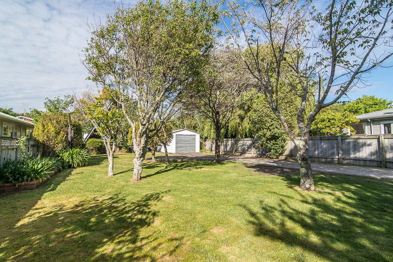 78 Matatua Road, Raumati Beach, Paraparaumu - Carousel 2