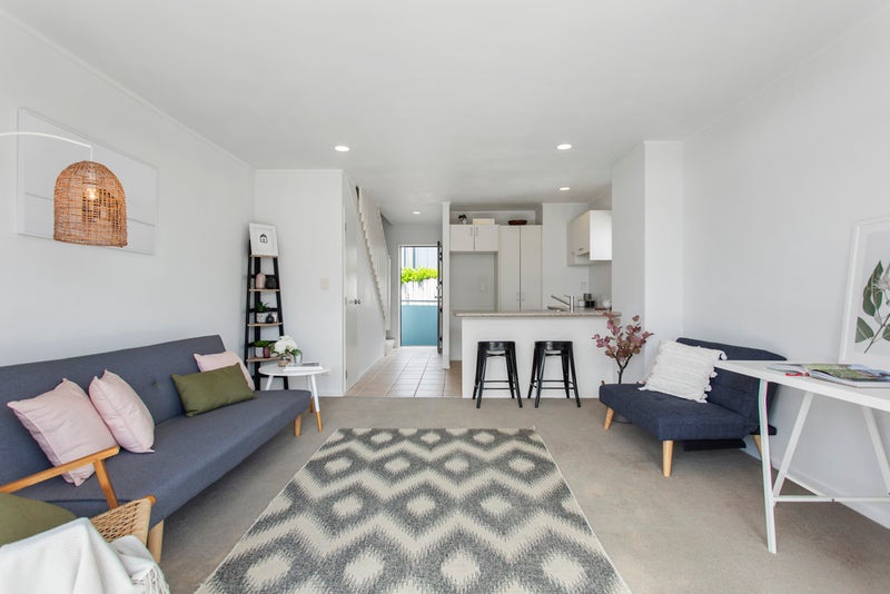 7B/20 Ian Marwick Place, Birkenhead, Auckland - Carousel 1