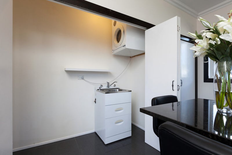 286 Carrington Street, Vogeltown, New Plymouth - Carousel 26