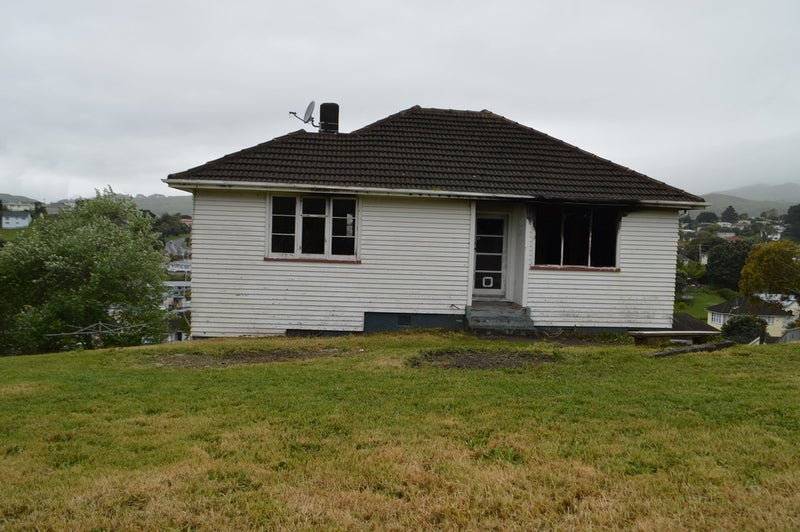 143 Mungavin Avenue, Ranui, Porirua - Carousel 1