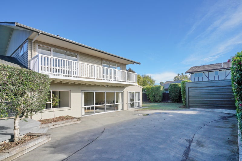 6 Banff Place, Avonhead, Christchurch - Carousel 2