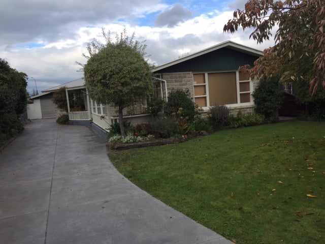 12 Orrick Crescent, Avondale, Christchurch - Carousel 1