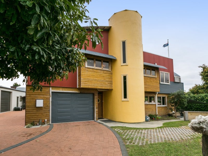 68 Gillies Crescent, Havelock North - Carousel 2