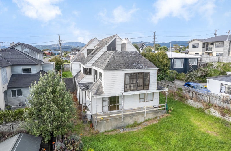 122 Seaview Road, Paraparaumu Beach, Paraparaumu - Carousel 2