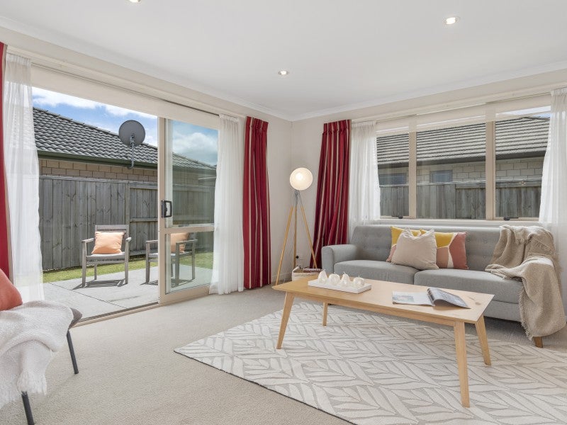 17 North Bay Road, Pyes Pa, Tauranga - Carousel 2