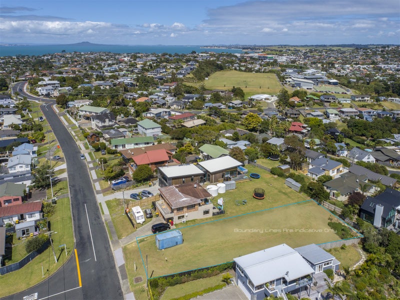 20 Melandra Road, Stanmore Bay, Whangaparāoa - Carousel 2