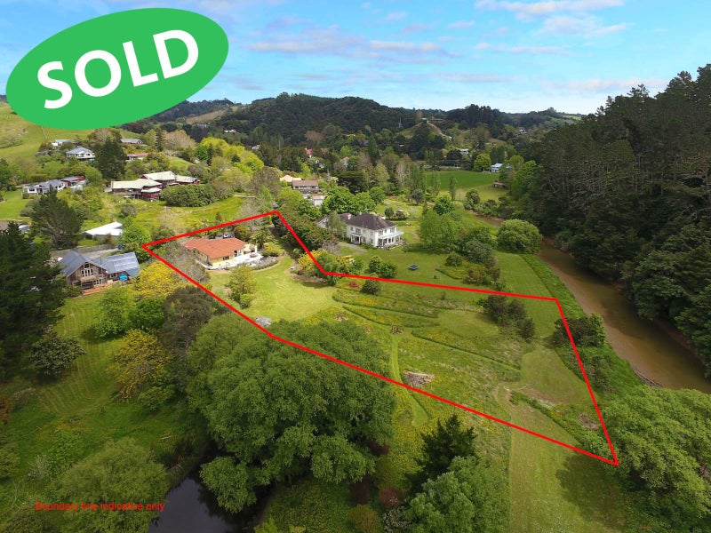 27 Slowater Lane, Puhoi, Warkworth - Carousel 1