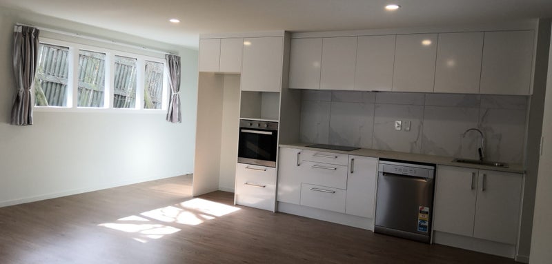 56 Sycamore Drive, Sunnynook, Auckland - Carousel 2