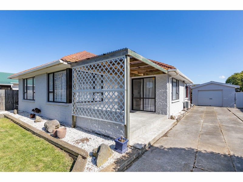 400 Pine Avenue, South New Brighton, Christchurch - Carousel 1