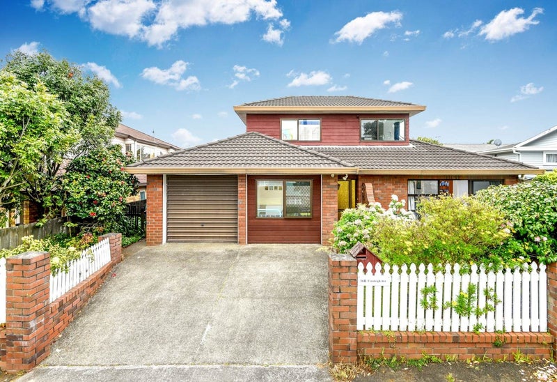 36B Fernleigh Avenue, Royal Oak, Auckland - Carousel 1