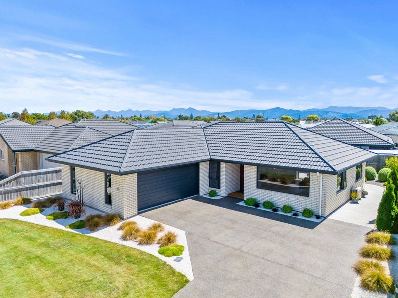25 Korari Grove, Redwoodtown, Blenheim - Carousel 1