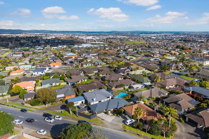 2/21 Stratford Road, Manurewa, Auckland - Carousel 26