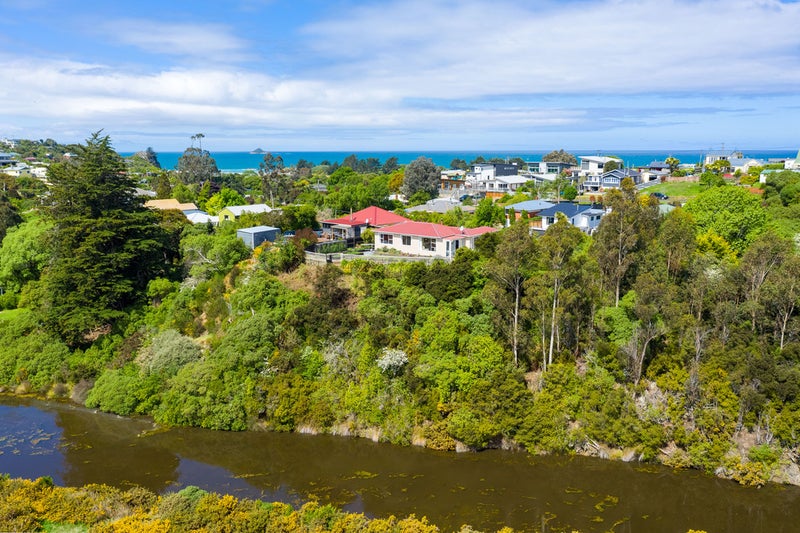 13 Wells Street, Brighton, Dunedin - Carousel 20