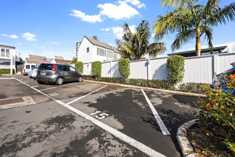 15/72 Kitchener Road, Milford, Auckland - Carousel 11