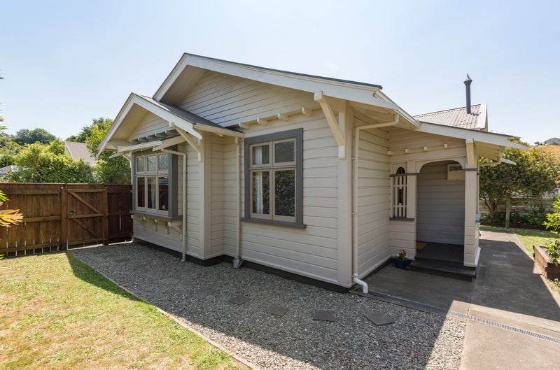 1/131 Toi Toi Street, Toi Toi, Nelson - Carousel 1