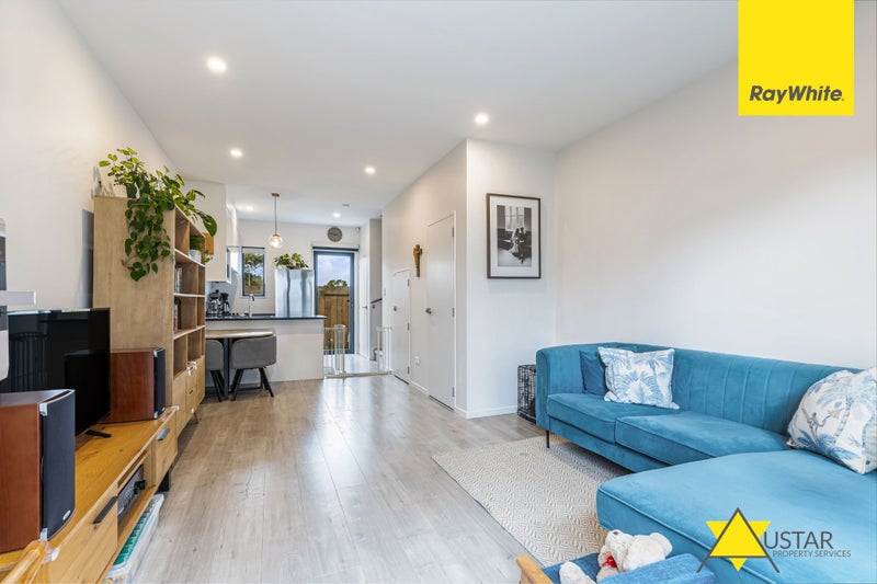 22/36 Westgate Drive, Westgate, Auckland - Carousel 1