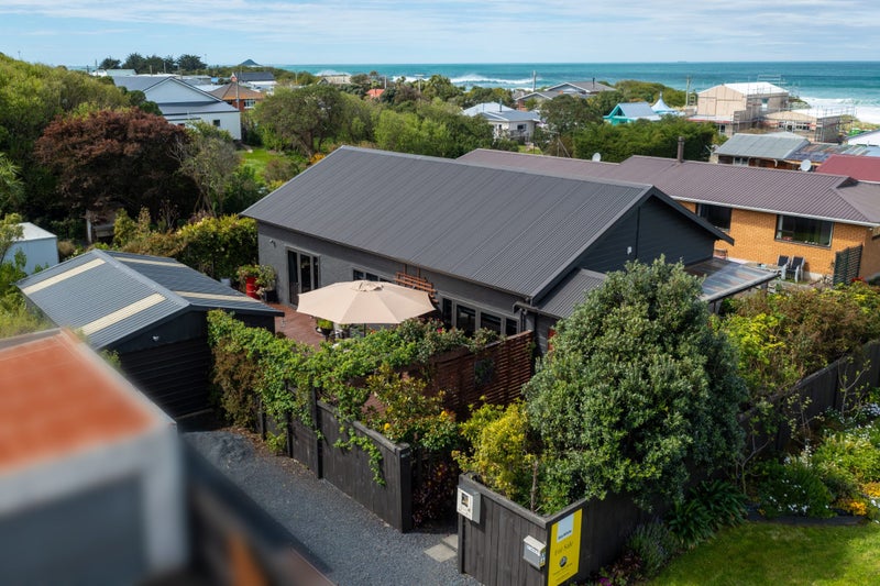 13 Pearse Street, Brighton, Dunedin - Carousel 26