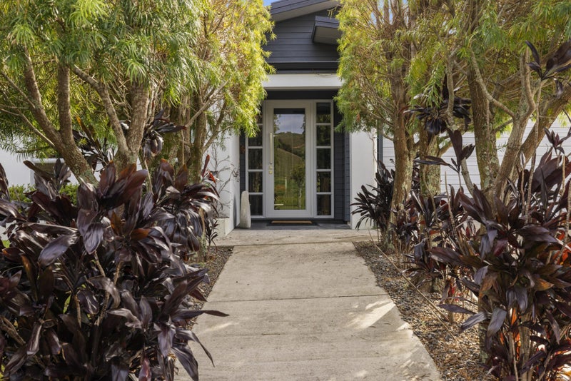 16 Eagle Street, Welcome Bay, Tauranga - Carousel 19