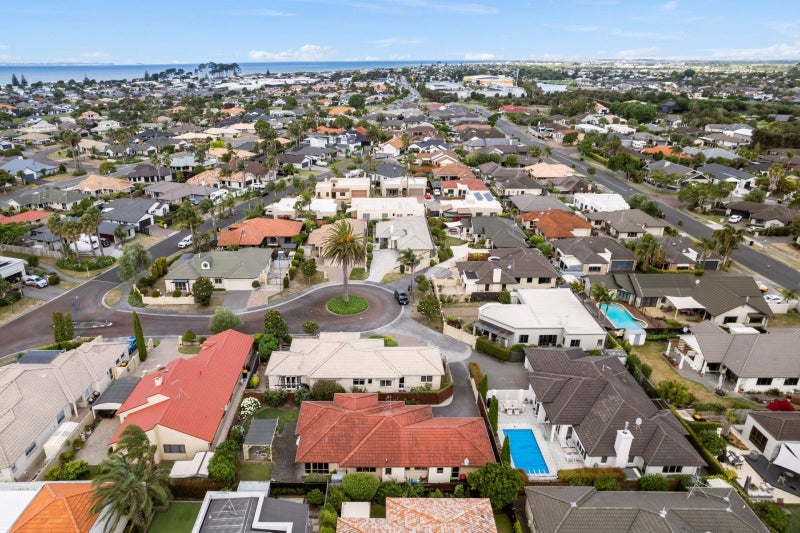 6 Florida Key, Papamoa Beach, Papamoa - Carousel 2