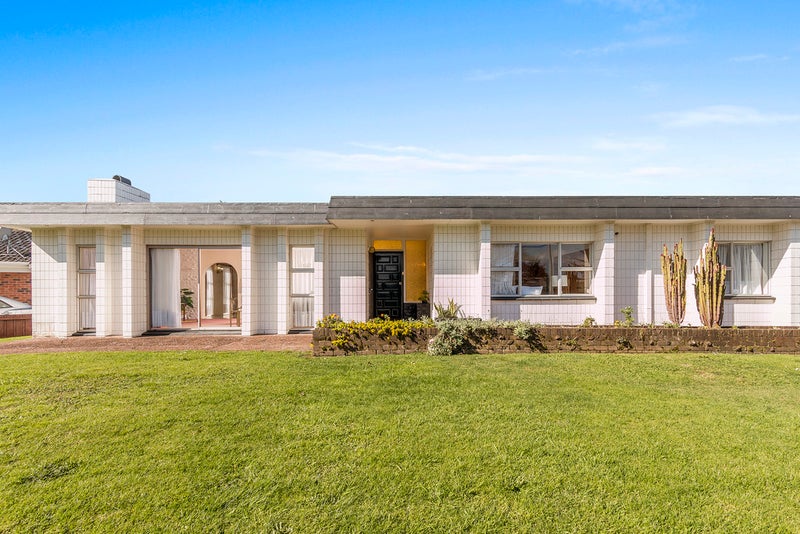 111 Olsen Avenue, Hillsborough, Auckland - Carousel 19