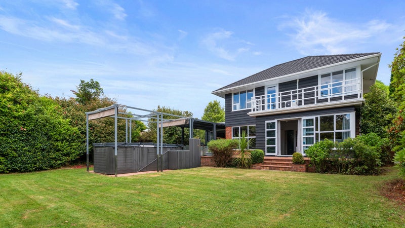 23 SOPHIA STREET, GLENHOLME, Rotorua - Carousel 1