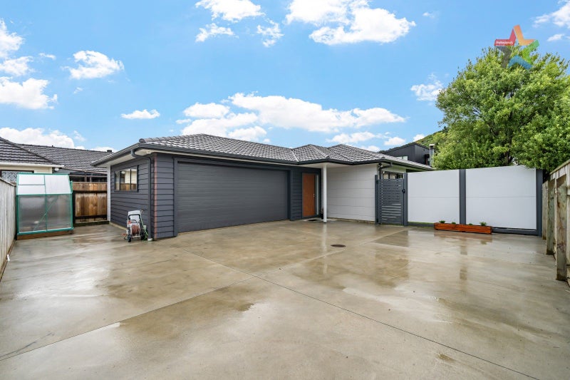37A Hyde Street, Wainuiomata, Lower Hutt - Carousel 1