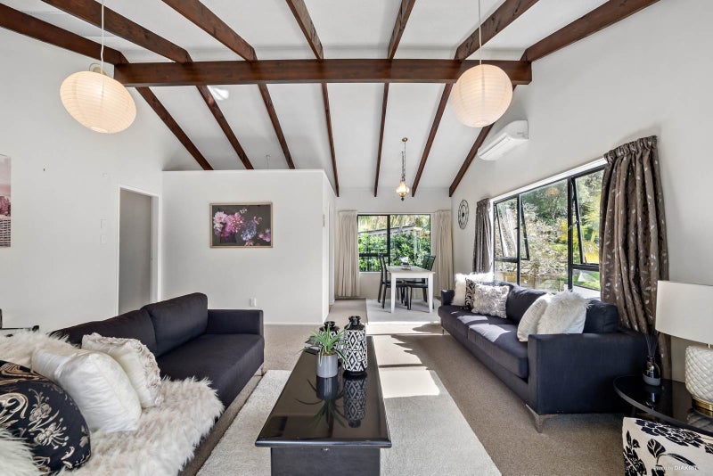 3/25 Gazelle Avenue, Beach Haven, Auckland - Carousel 2