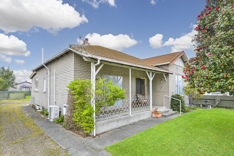 504 Pepper Street, Saint Leonards, Hastings - Carousel 1