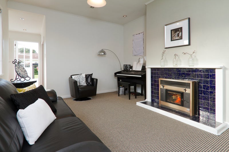 21 Trinity Avenue, Epuni, Lower Hutt - Carousel 1