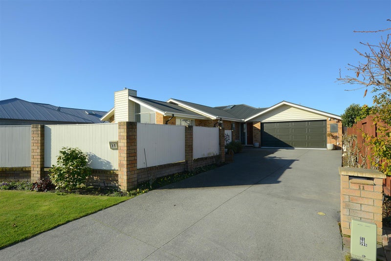 11 Oratia Grove, Northwood, Christchurch - Carousel 2