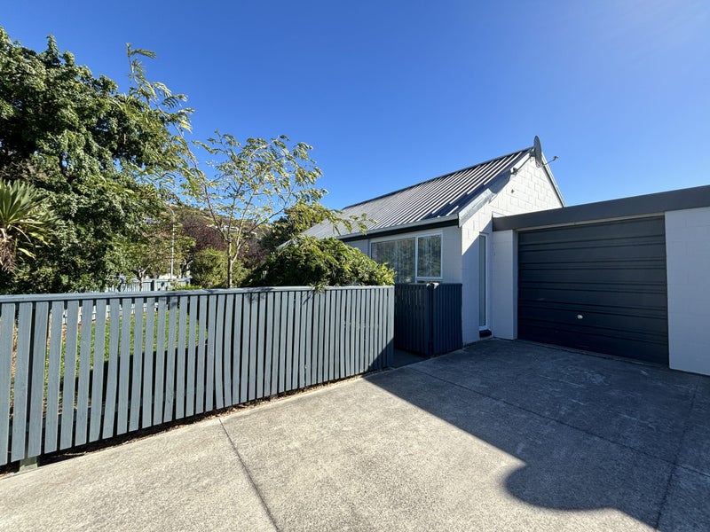 2 Hilldale Place, Hillsborough, Christchurch - Carousel 1