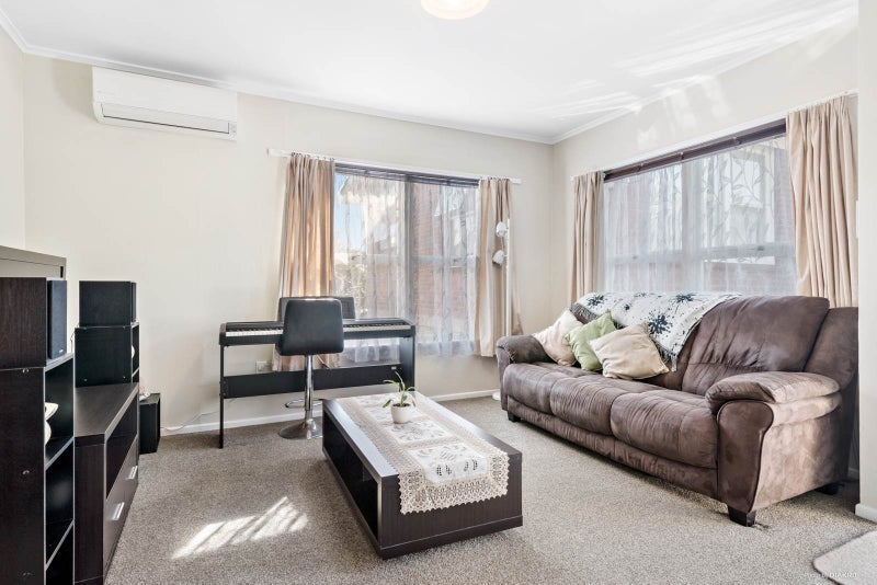 3/12 Raines Avenue, Forrest Hill, Auckland - Carousel 2