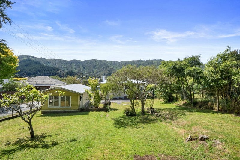 171 Wellington Road, Wainuiomata, Lower Hutt - Carousel 16